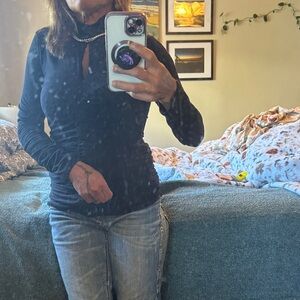 Advanced Smartphone with Black and Silver Finish